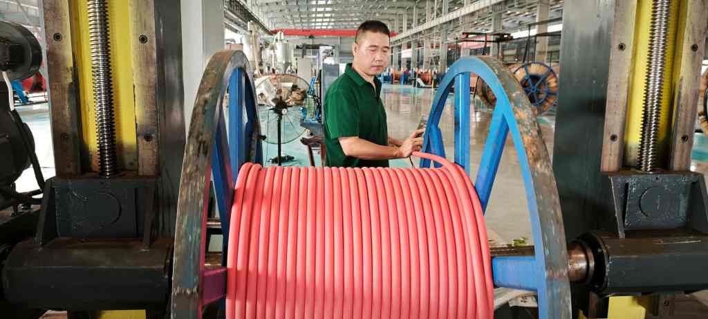 《秋韻嘉魚(yú)，匠心織纜——中晨線(xiàn)纜的豐收季》